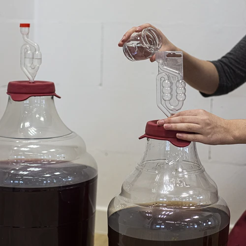 6 kamerų fermentacijos vamzdelis su apsauginiu kamščiu - 5