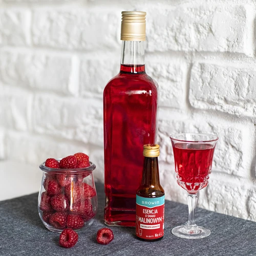 Aviečių skonio esencija su natūraliu aromatu, skirta 4 L alkoholio – 40 ml - 8