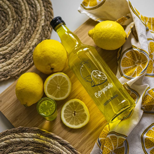 500 ml butelis su užsukamu kamšteliu, užrašas „Cytrynówka“, 1 vnt. - 6