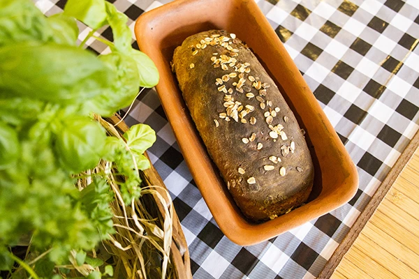 Grikių–ryžių duona puode
