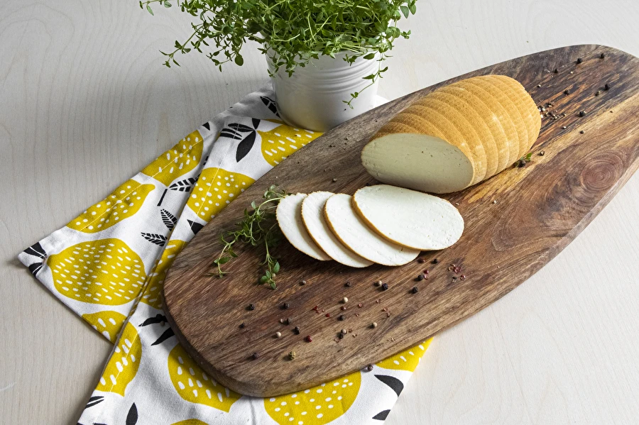 Rūkytas fermentinis sūris
